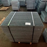 Решетчатый сварной настил SP Zn 33x11 / 50x4 мм Ст3 ТУ 5262-001-81167288-2009