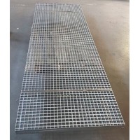 Решетчатый сварной настил нержавеющий SP 34x38 / 30x2 1500x1000 мм 12Х18Н10Т ТУ 25.11.23-001-64650333-2016